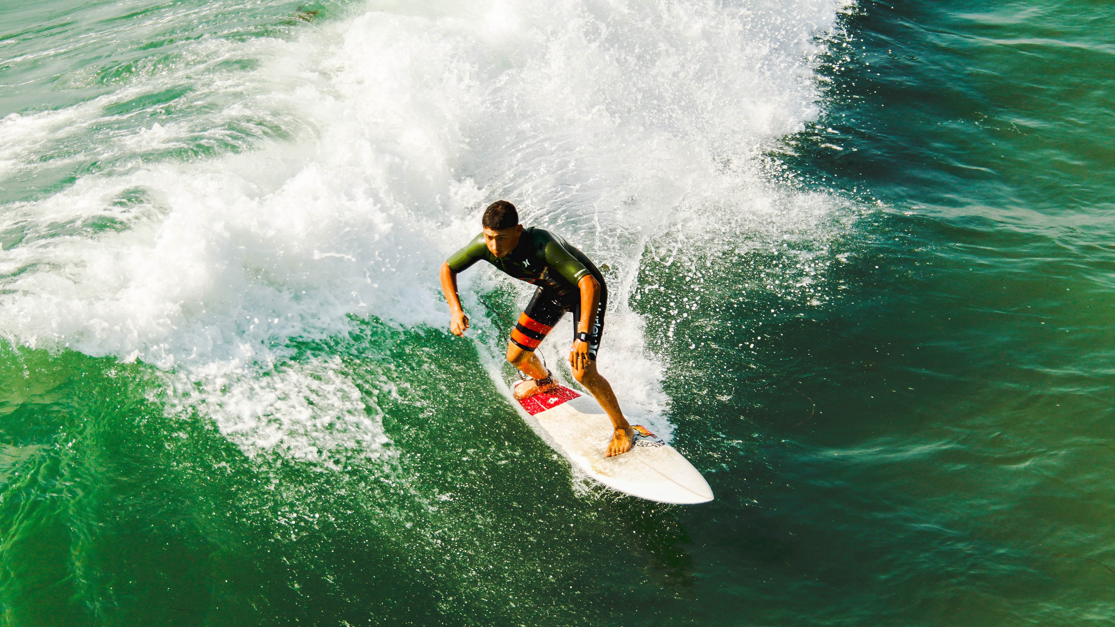 _青春风采：青少年组比赛燃爆青春热血_，青少年比赛视频